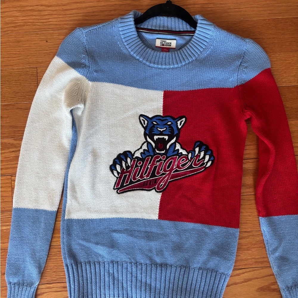 Vintage Tommy Hilfiger Denim Blue and Red Sweater